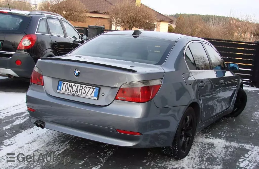 BMW Seria 5 525d (177 KM)