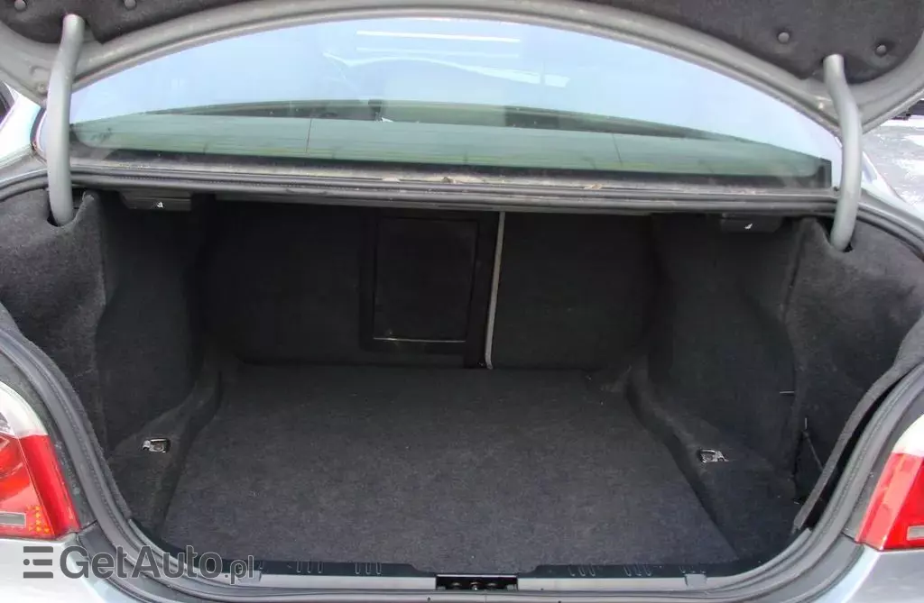 BMW Seria 5 525d (177 KM)