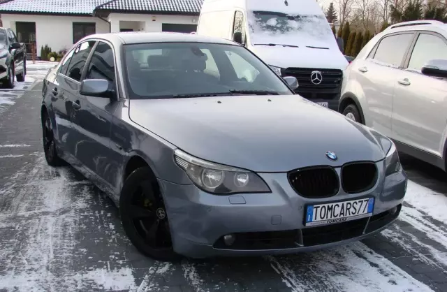 BMW Seria 5 525d (177 KM)