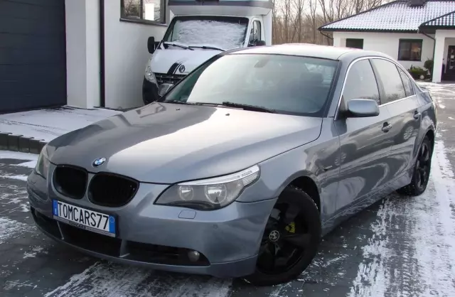 BMW Seria 5 525d (177 KM)