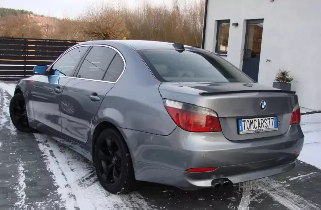 BMW Seria 5 525d (177 KM)