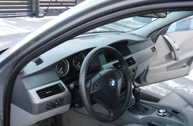 BMW Seria 5 525d (177 KM)