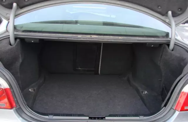 BMW Seria 5 525d (177 KM)