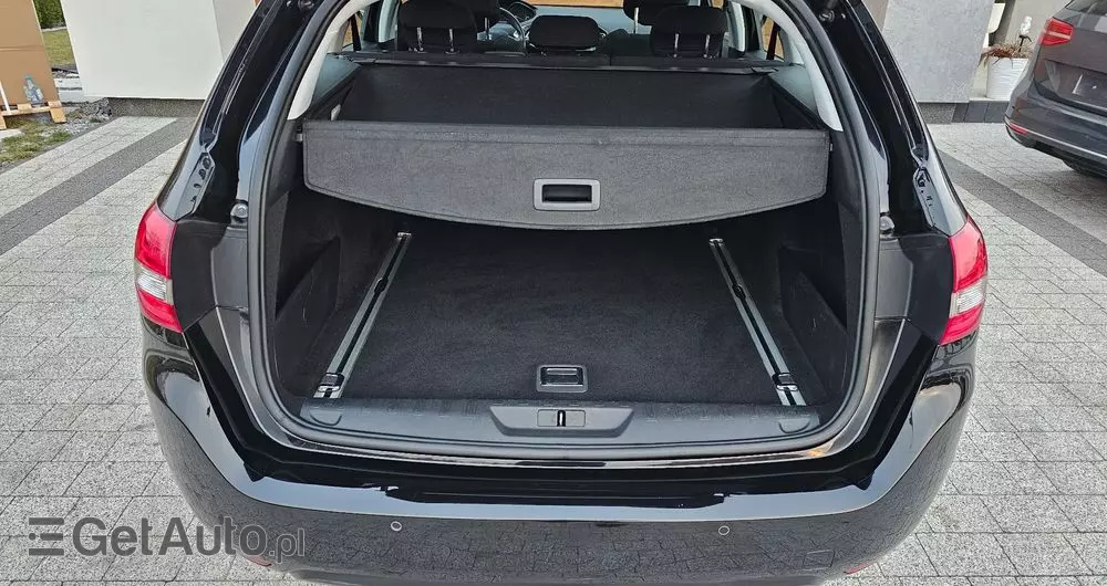 PEUGEOT 308 SW BlueHDi 120 Stop & Start Allure