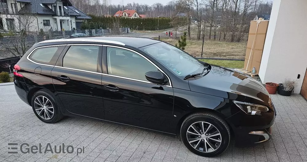 PEUGEOT 308 SW BlueHDi 120 Stop & Start Allure
