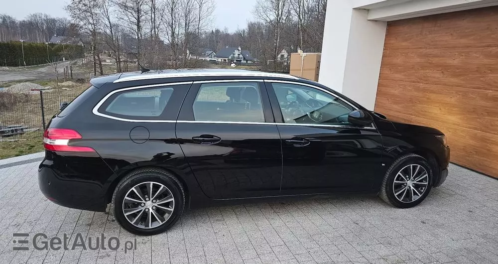 PEUGEOT 308 SW BlueHDi 120 Stop & Start Allure