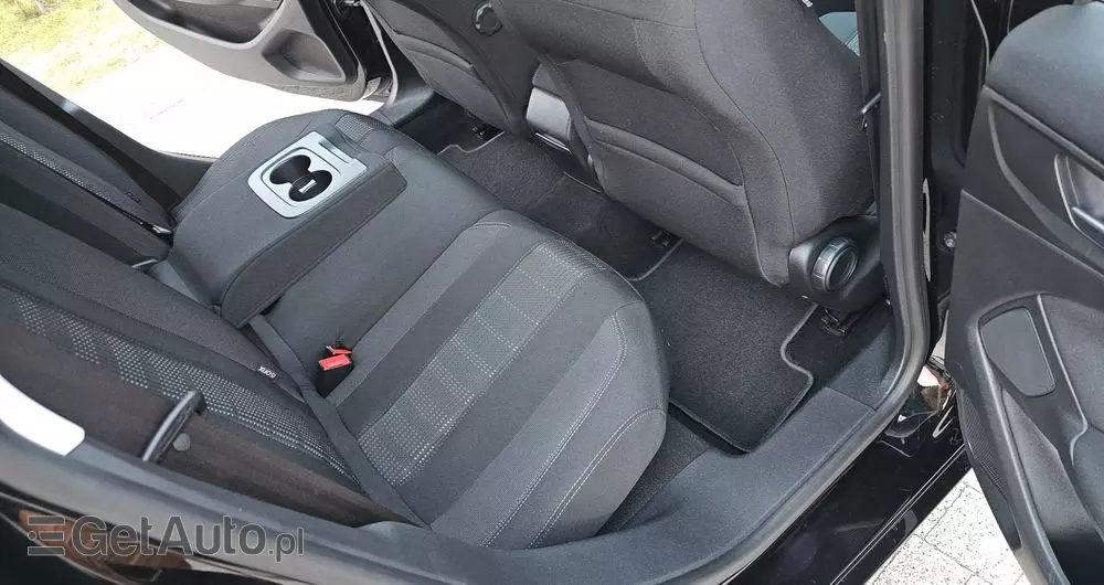 PEUGEOT 308 SW BlueHDi 120 Stop & Start Allure