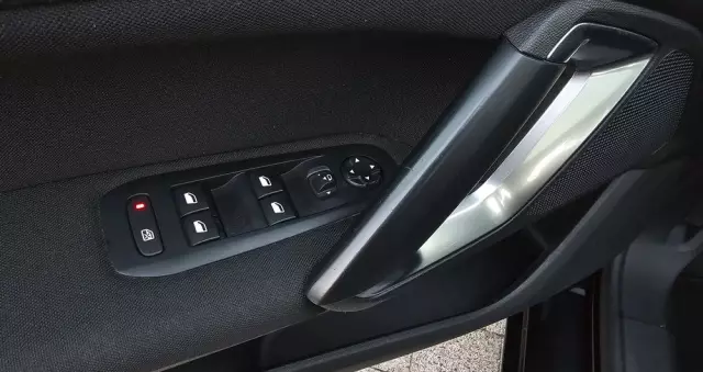 PEUGEOT 308 SW BlueHDi 120 Stop & Start Allure