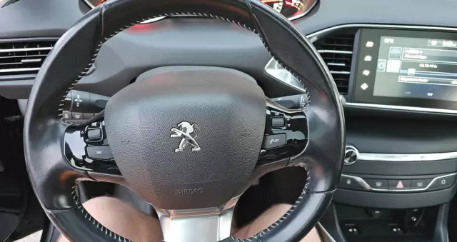 PEUGEOT 308 SW BlueHDi 120 Stop & Start Allure