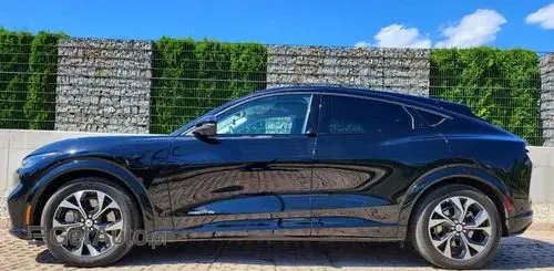 FORD Mustang Mach-e 