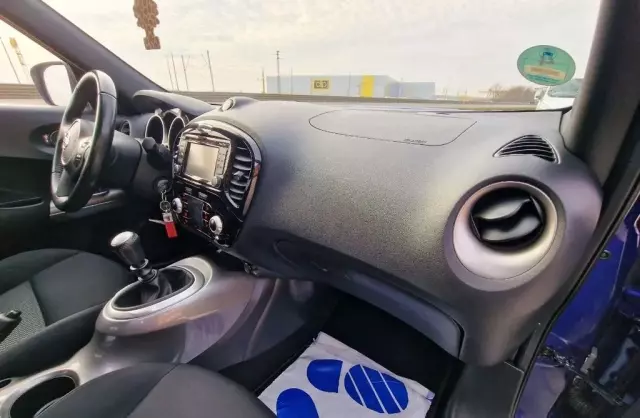 NISSAN Juke 