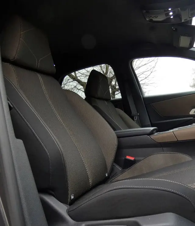 DS AUTOMOBILES DS 7 Crossback 1.5 BlueHDi So Chic