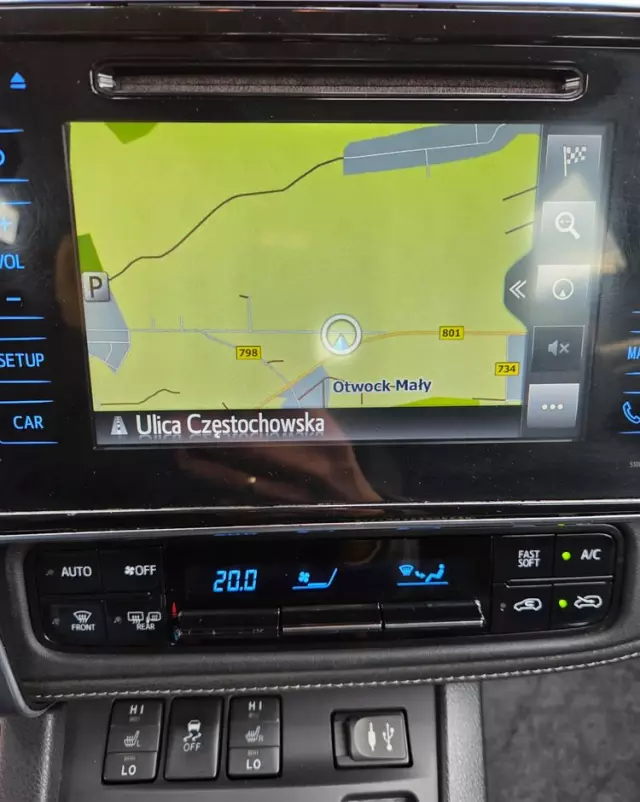 TOYOTA Auris 1.8 VVT-i Hybrid Automatik Touring Sports Edition