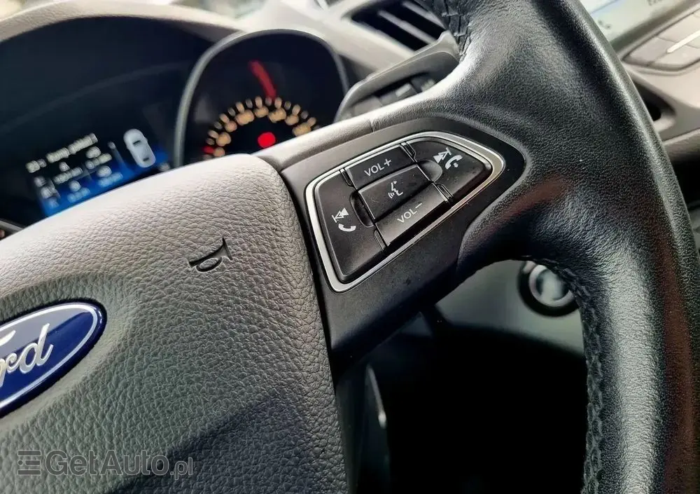 FORD Kuga 1.5 EcoBlue TITANIUM