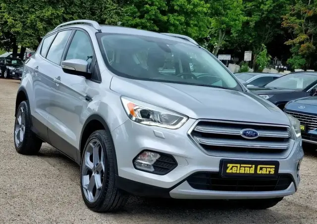 FORD Kuga 1.5 EcoBlue TITANIUM