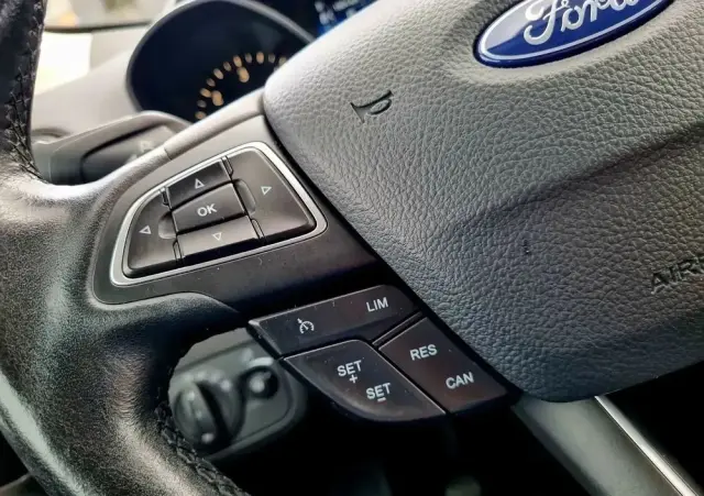 FORD Kuga 1.5 EcoBlue TITANIUM