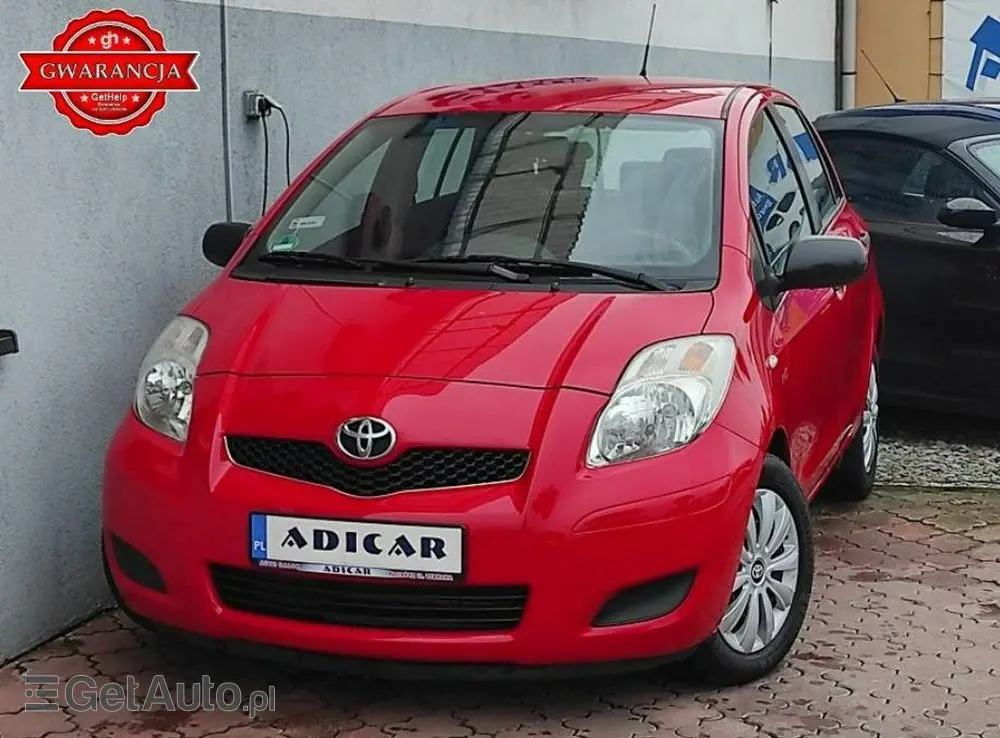 TOYOTA Yaris 