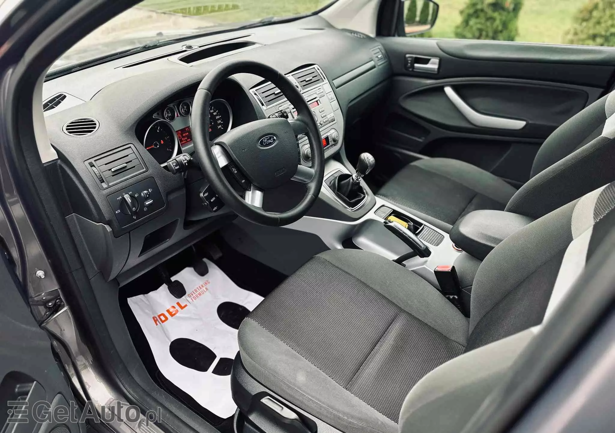 FORD Kuga 2.0 TDCi 2x4 Trend