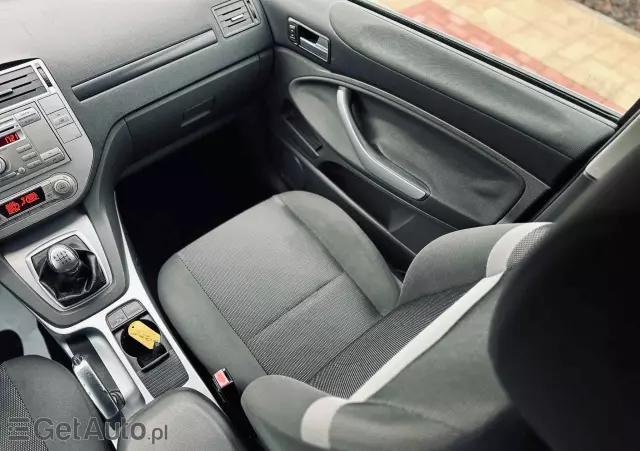 FORD Kuga 2.0 TDCi 2x4 Trend