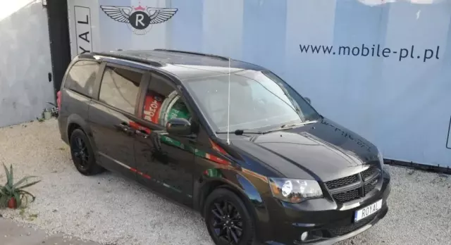 DODGE Grand Caravan 