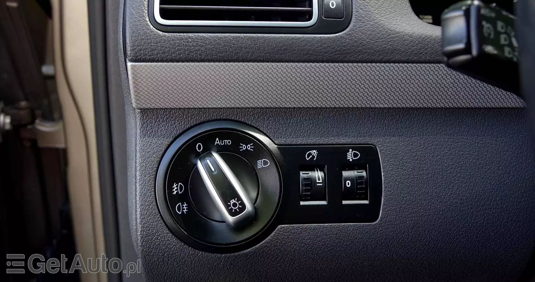 VOLKSWAGEN Touran 1.6 TDI DPF BlueMotion Technology DSG MATCH