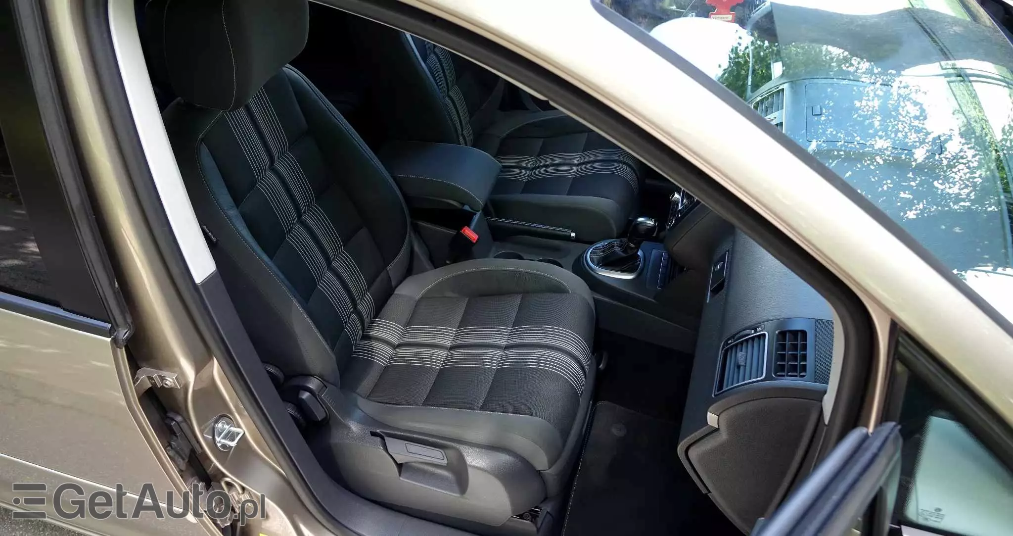 VOLKSWAGEN Touran 1.6 TDI DPF BlueMotion Technology DSG MATCH