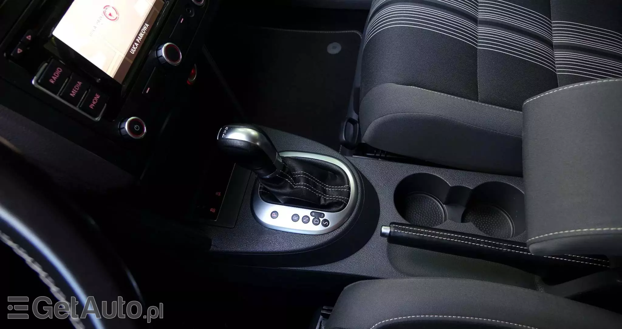 VOLKSWAGEN Touran 1.6 TDI DPF BlueMotion Technology DSG MATCH