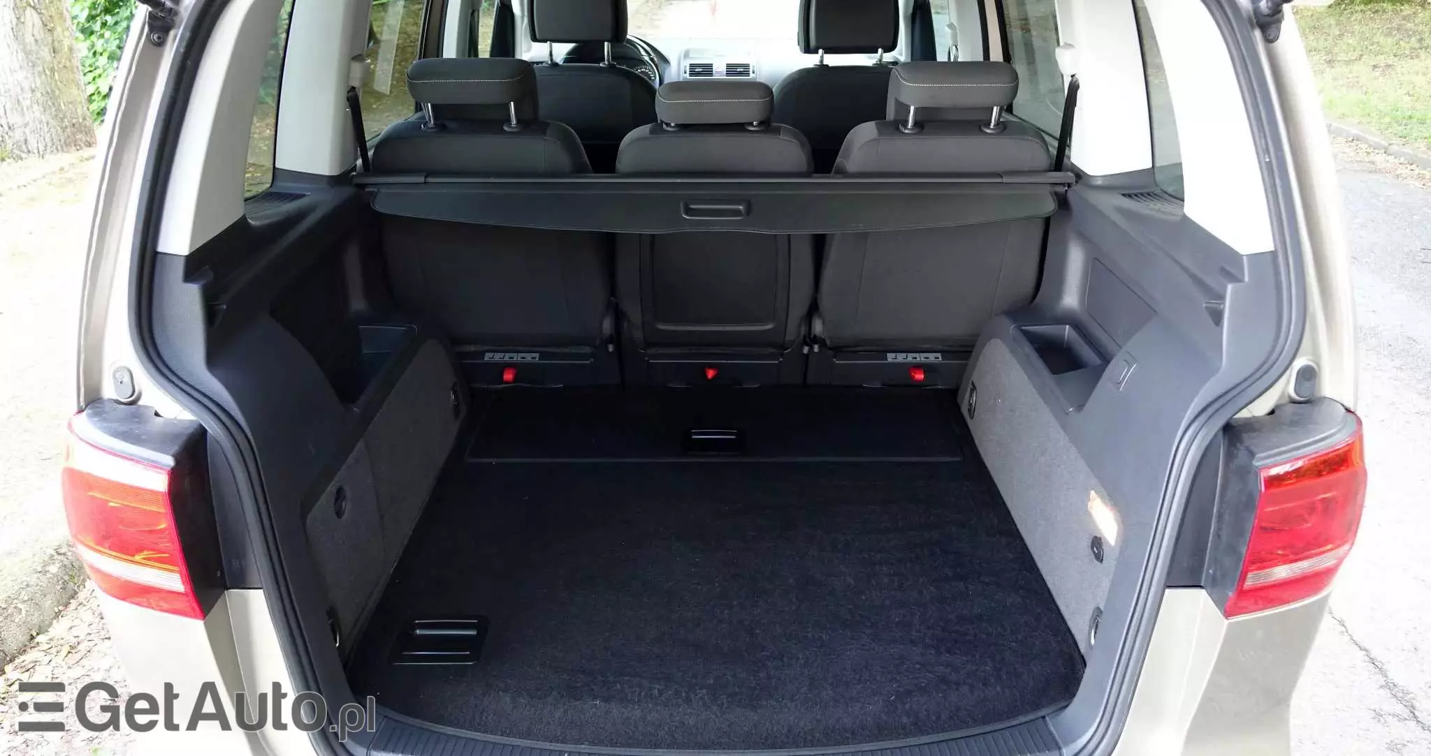 VOLKSWAGEN Touran 1.6 TDI DPF BlueMotion Technology DSG MATCH