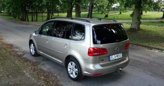 VOLKSWAGEN Touran 1.6 TDI DPF BlueMotion Technology DSG MATCH