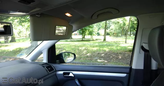 VOLKSWAGEN Touran 1.6 TDI DPF BlueMotion Technology DSG MATCH