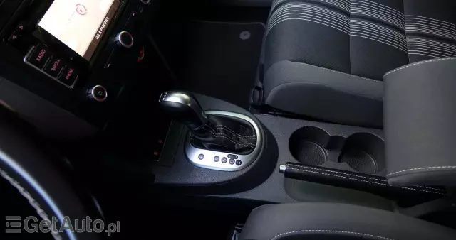 VOLKSWAGEN Touran 1.6 TDI DPF BlueMotion Technology DSG MATCH