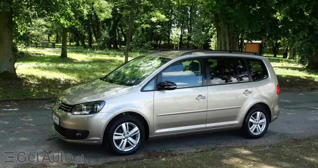 VOLKSWAGEN Touran 1.6 TDI DPF BlueMotion Technology DSG MATCH