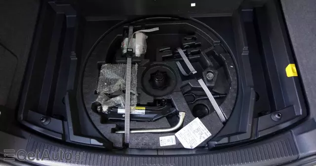 VOLKSWAGEN Touran 1.6 TDI DPF BlueMotion Technology DSG MATCH