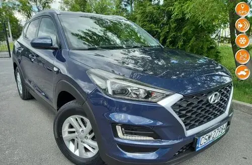 HYUNDAI Tucson 