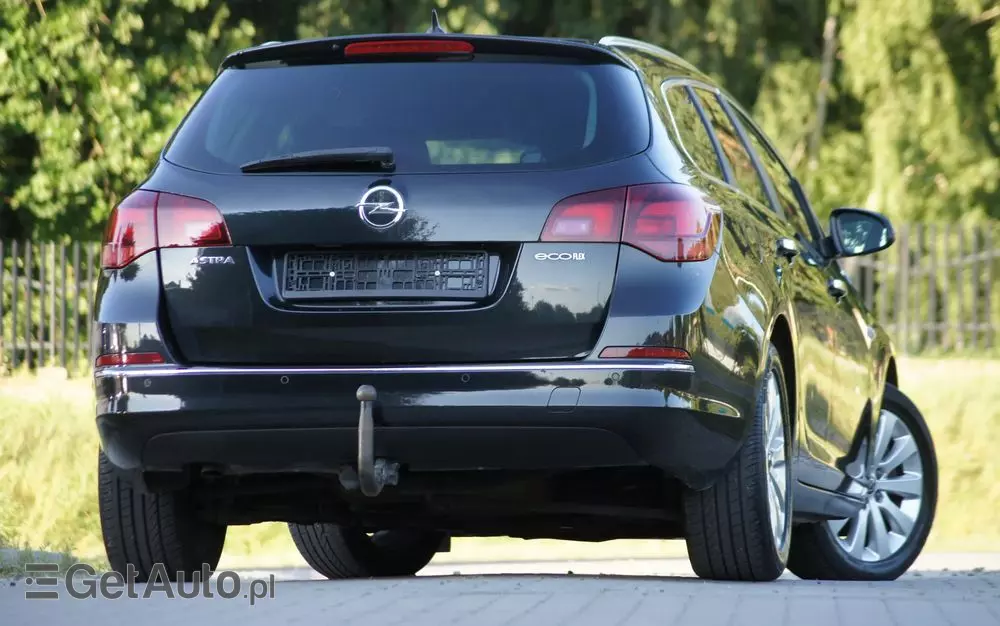 OPEL Astra 1.7 CDTI DPF Cosmo