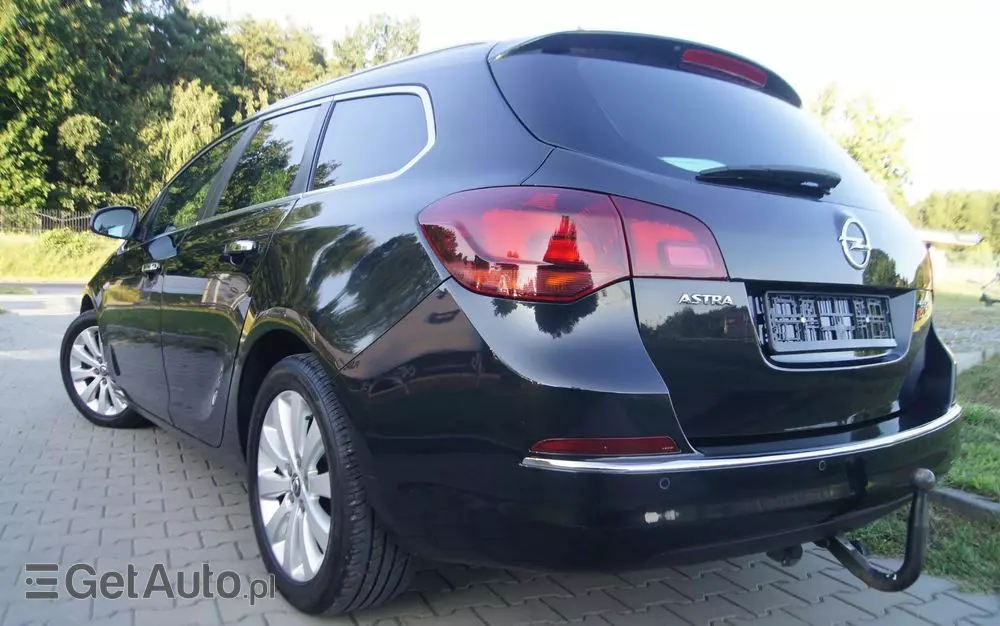 OPEL Astra 1.7 CDTI DPF Cosmo