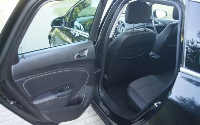 OPEL Astra 1.7 CDTI DPF Cosmo