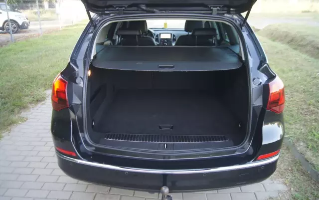 OPEL Astra 1.7 CDTI DPF Cosmo