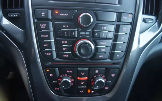 OPEL Astra 1.7 CDTI DPF Cosmo