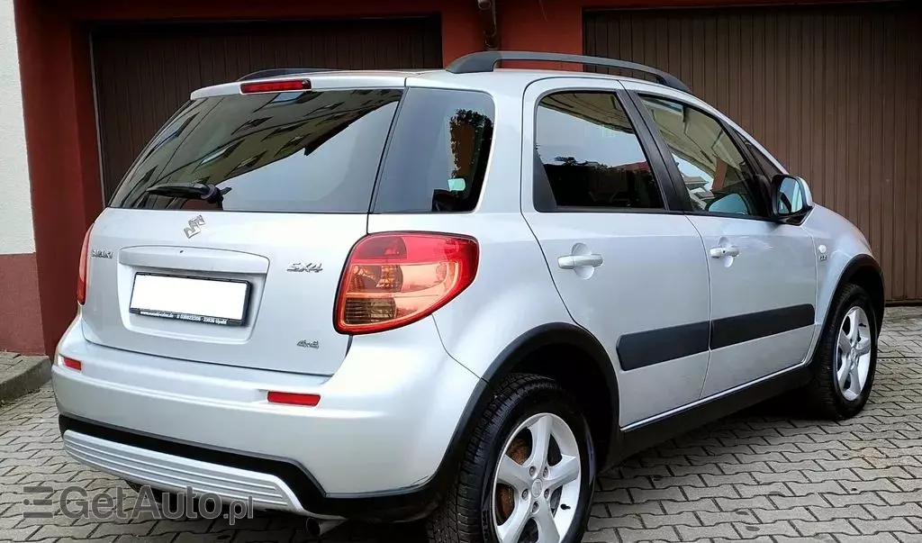 SUZUKI SX4 