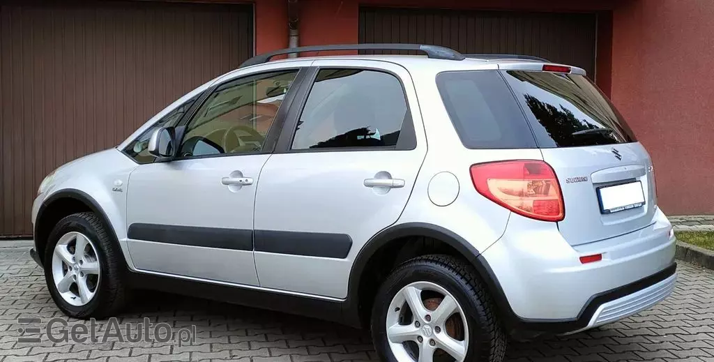 SUZUKI SX4 