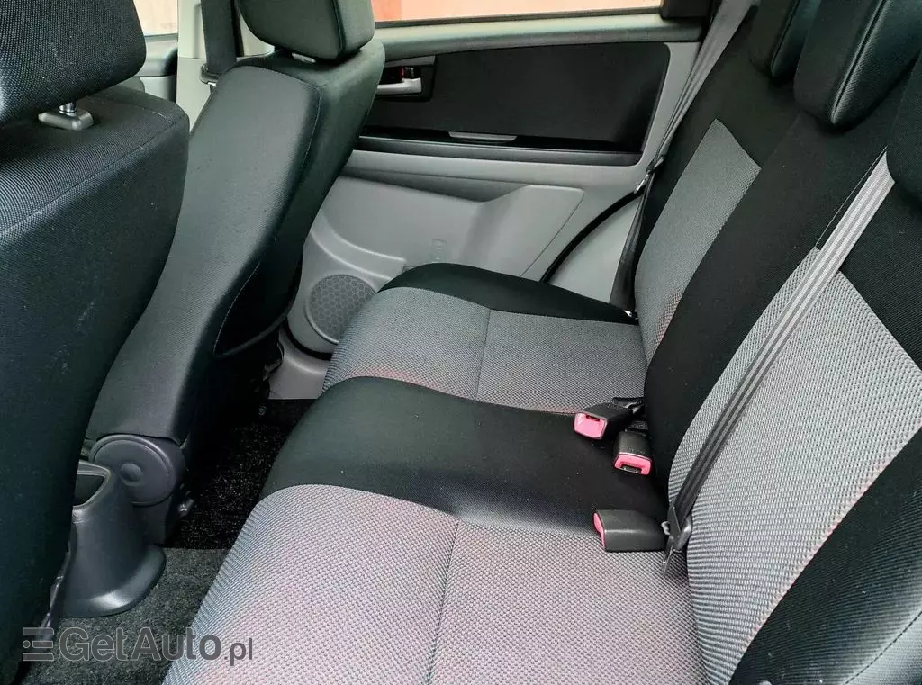 SUZUKI SX4 