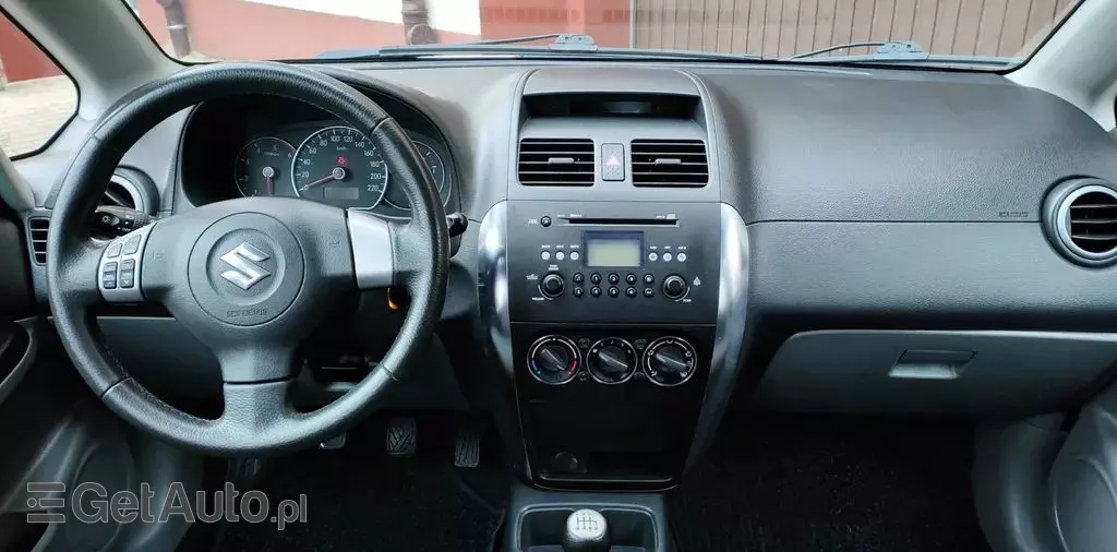 SUZUKI SX4 