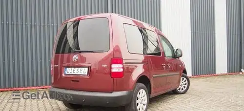 VOLKSWAGEN Caddy 