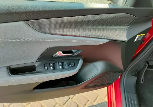 OPEL Mokka Mokka-e 50kWh Ultimate Pack