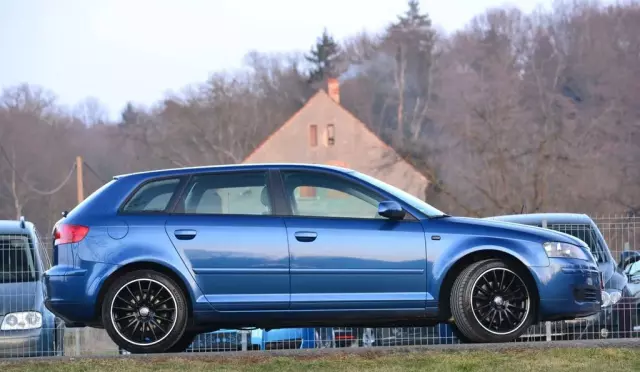 AUDI A3 
