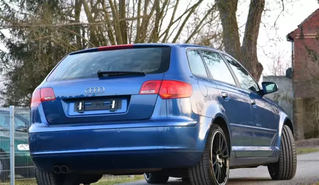AUDI A3 