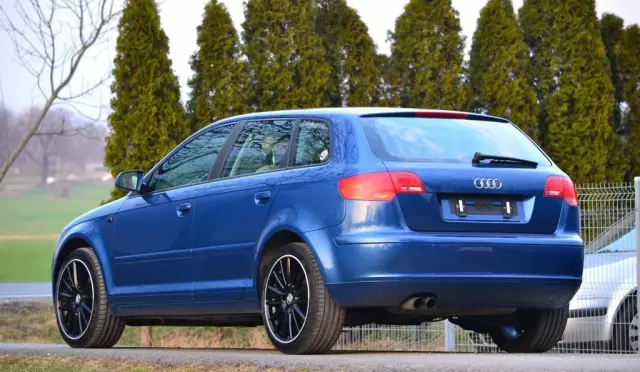 AUDI A3 