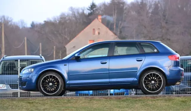 AUDI A3 
