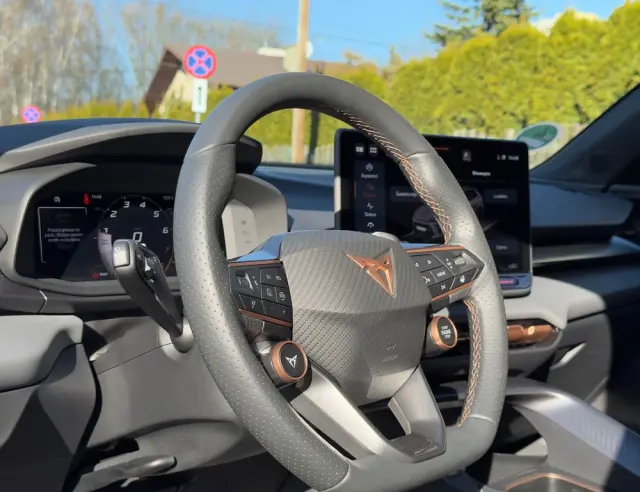 CUPRA Terramar 1.5 eTSI DSG Tribe Edition